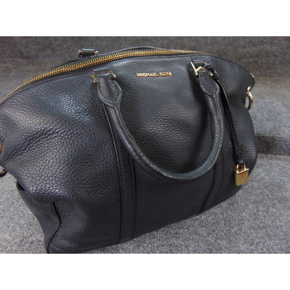Michael Kors Riley Satchel Black Pebbled Leather Dome Handbag 30T7GBUS3L